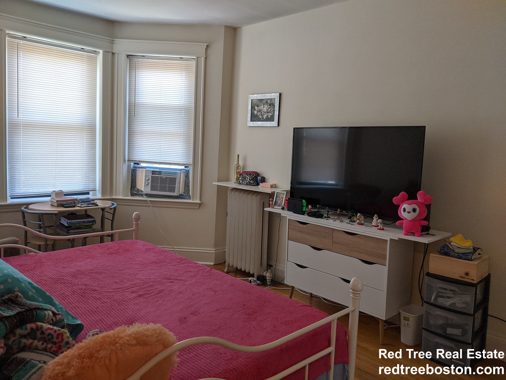Studio bed, 1 bath apartment for rent at 39 Glenville Ave Unit 17, Allston — photo 2 of 9