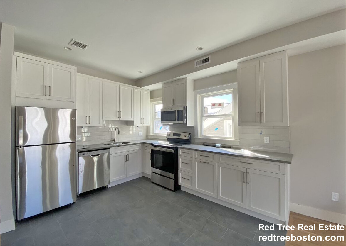 70 Spring St, East Cambridge