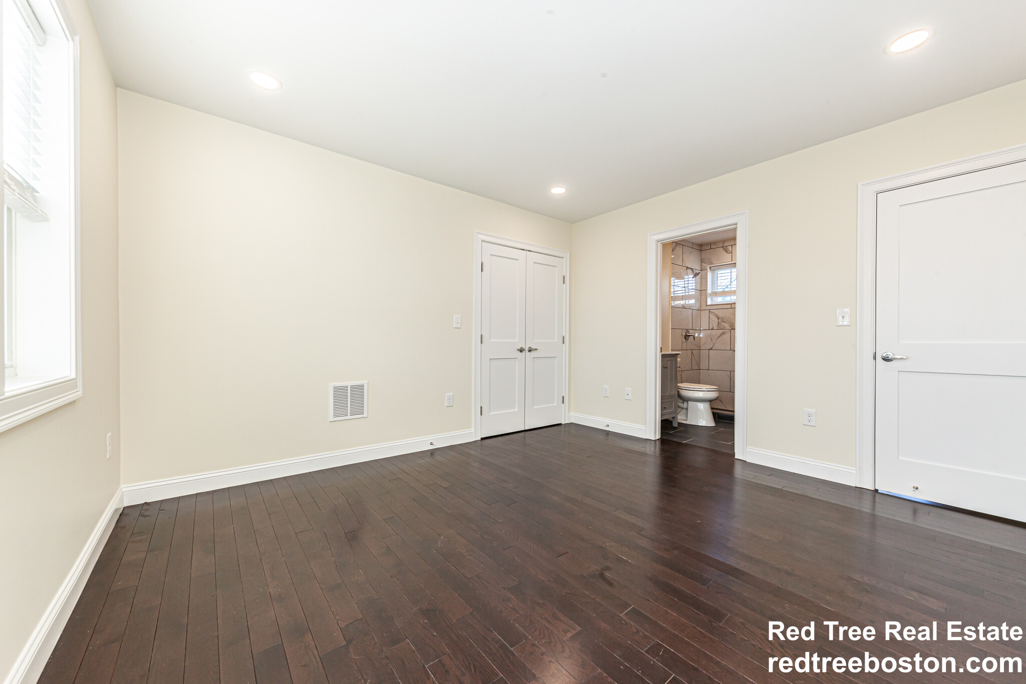 77 Winchester St, Medford