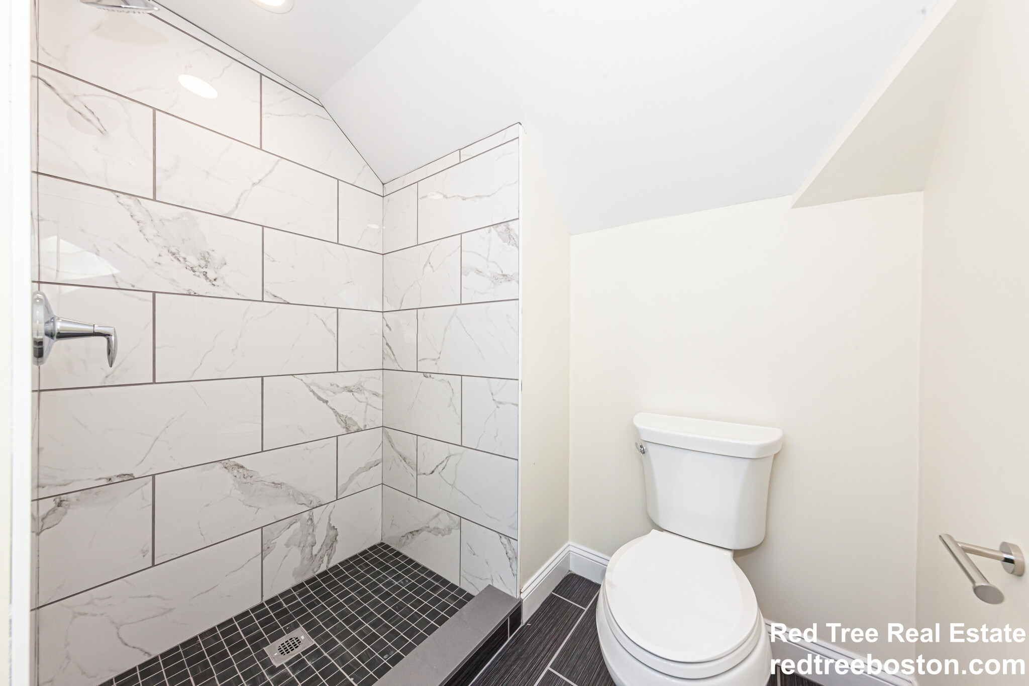 77 Winchester St, Medford