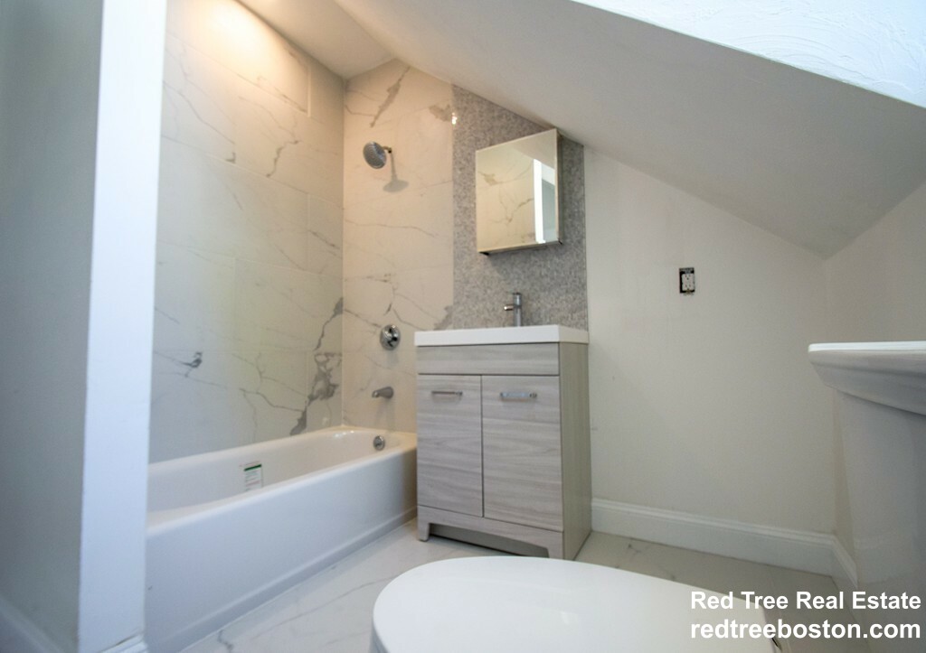 32 Cedar St, Mattapan