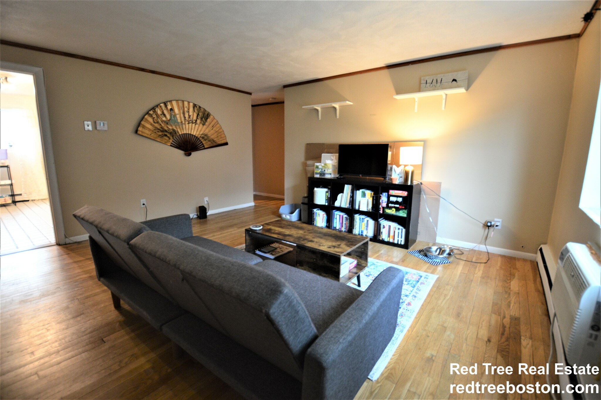 48 Bryon Rd, Chestnut Hill