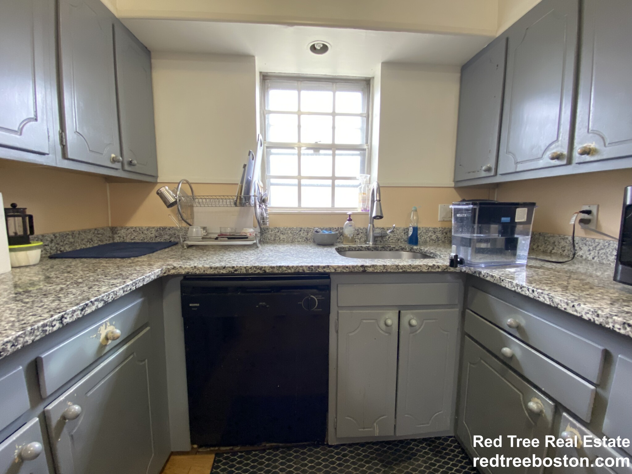 186 Lake Shore Rd, Brighton