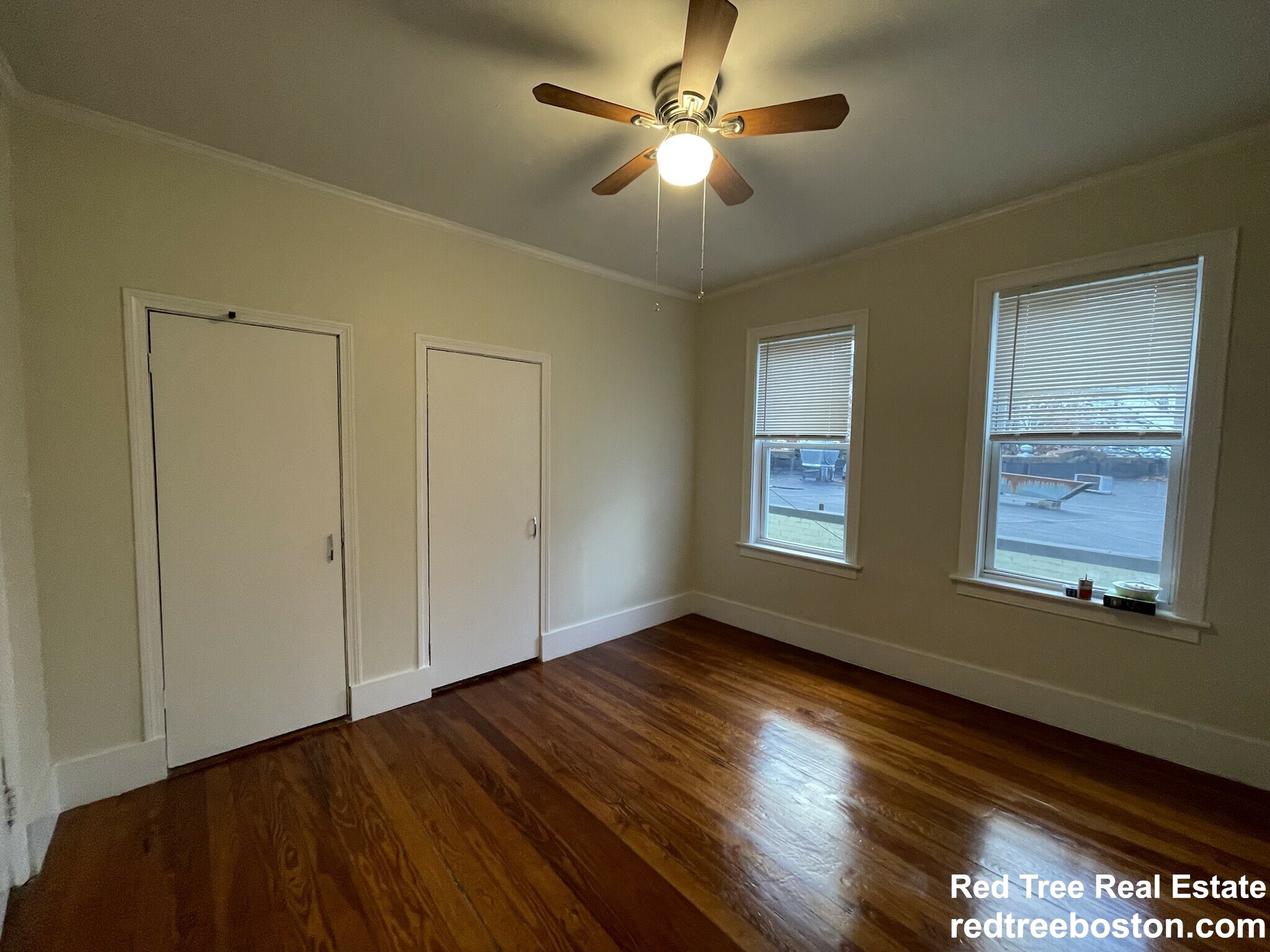 541 Washington St, Brighton