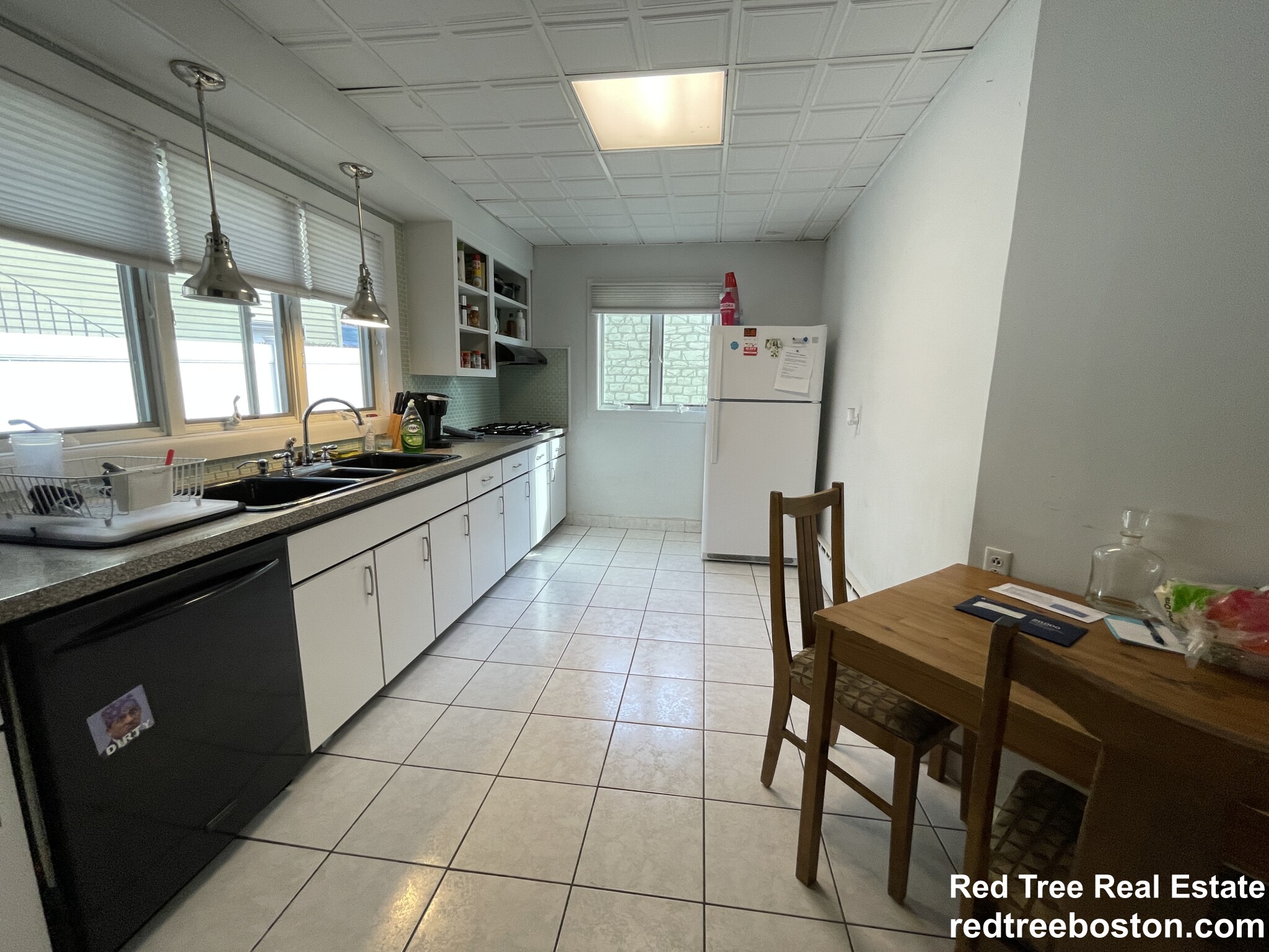 263 Powder House Blvd, Powderhouse