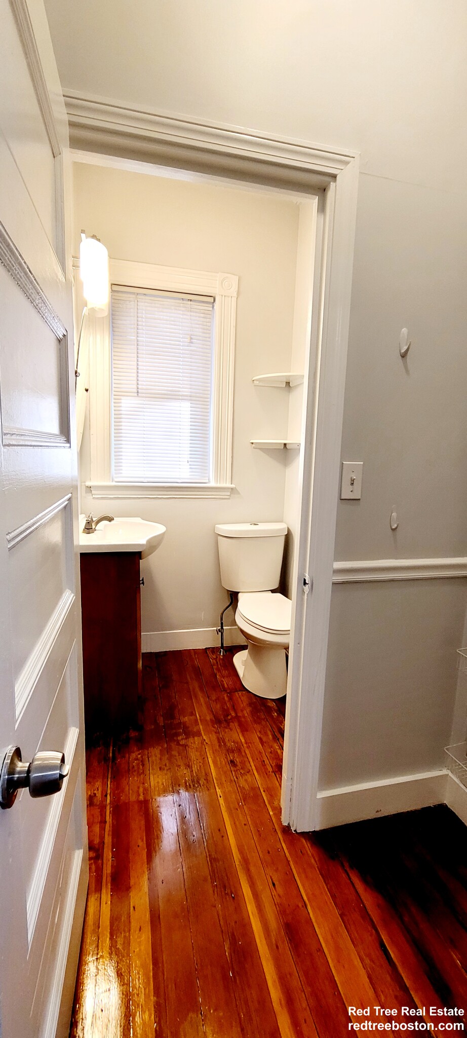 14 Dalrymple St, Jamaica Plain