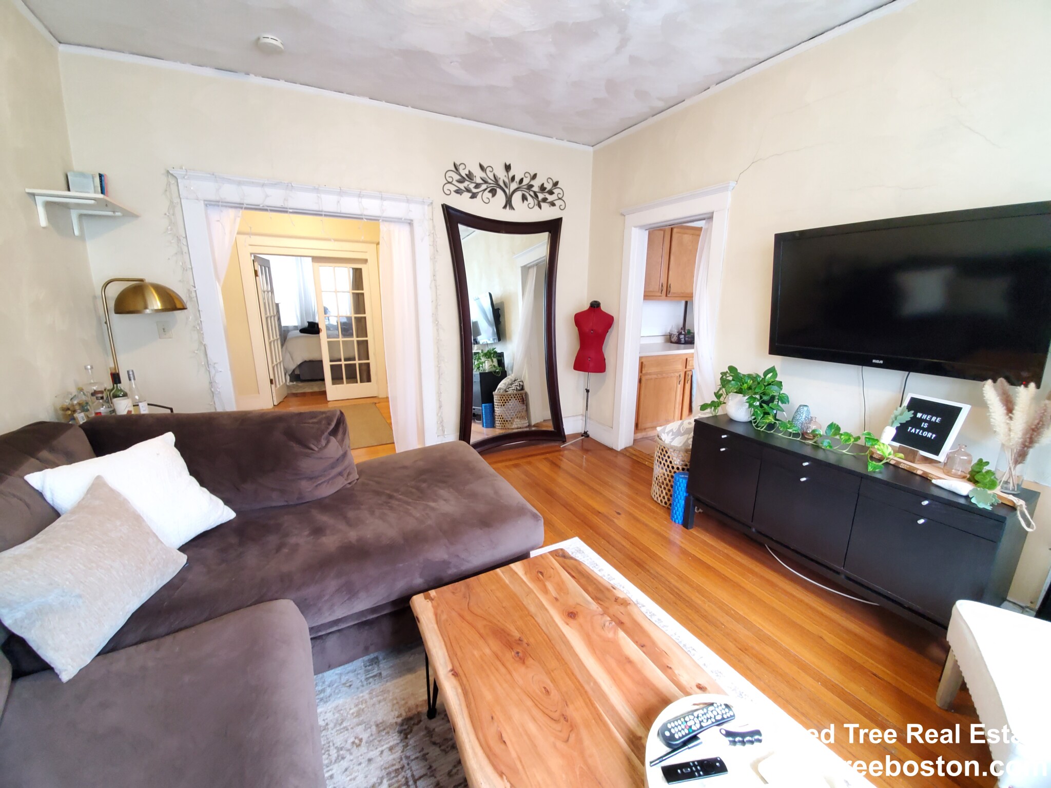 21 Herrick Rd, Newton