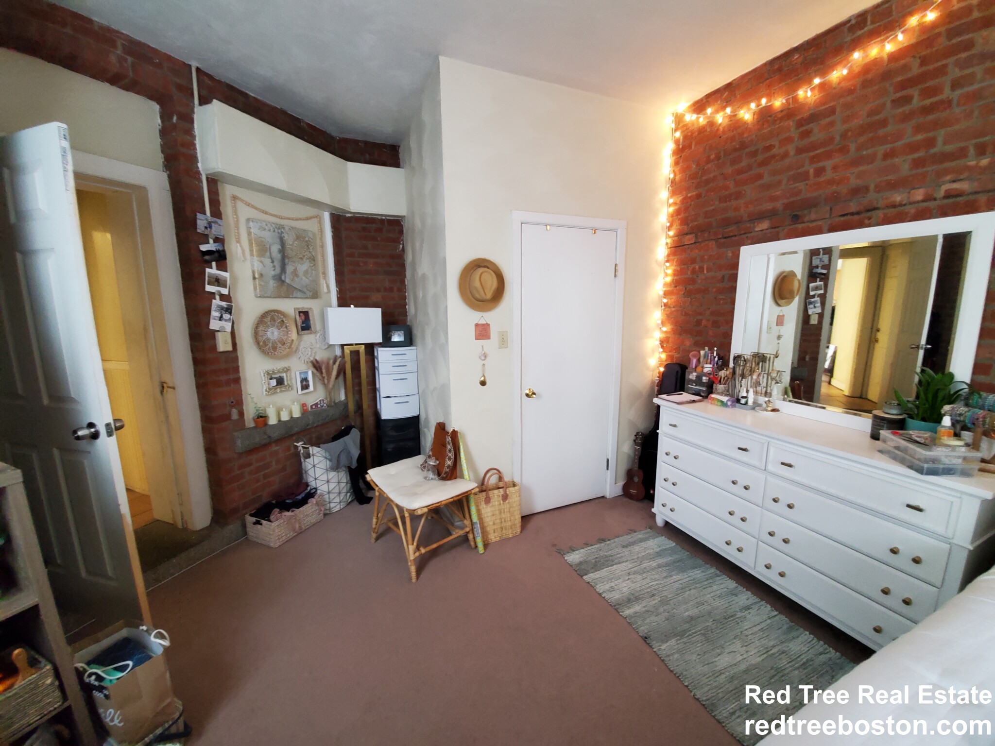 21 Herrick Rd, Newton