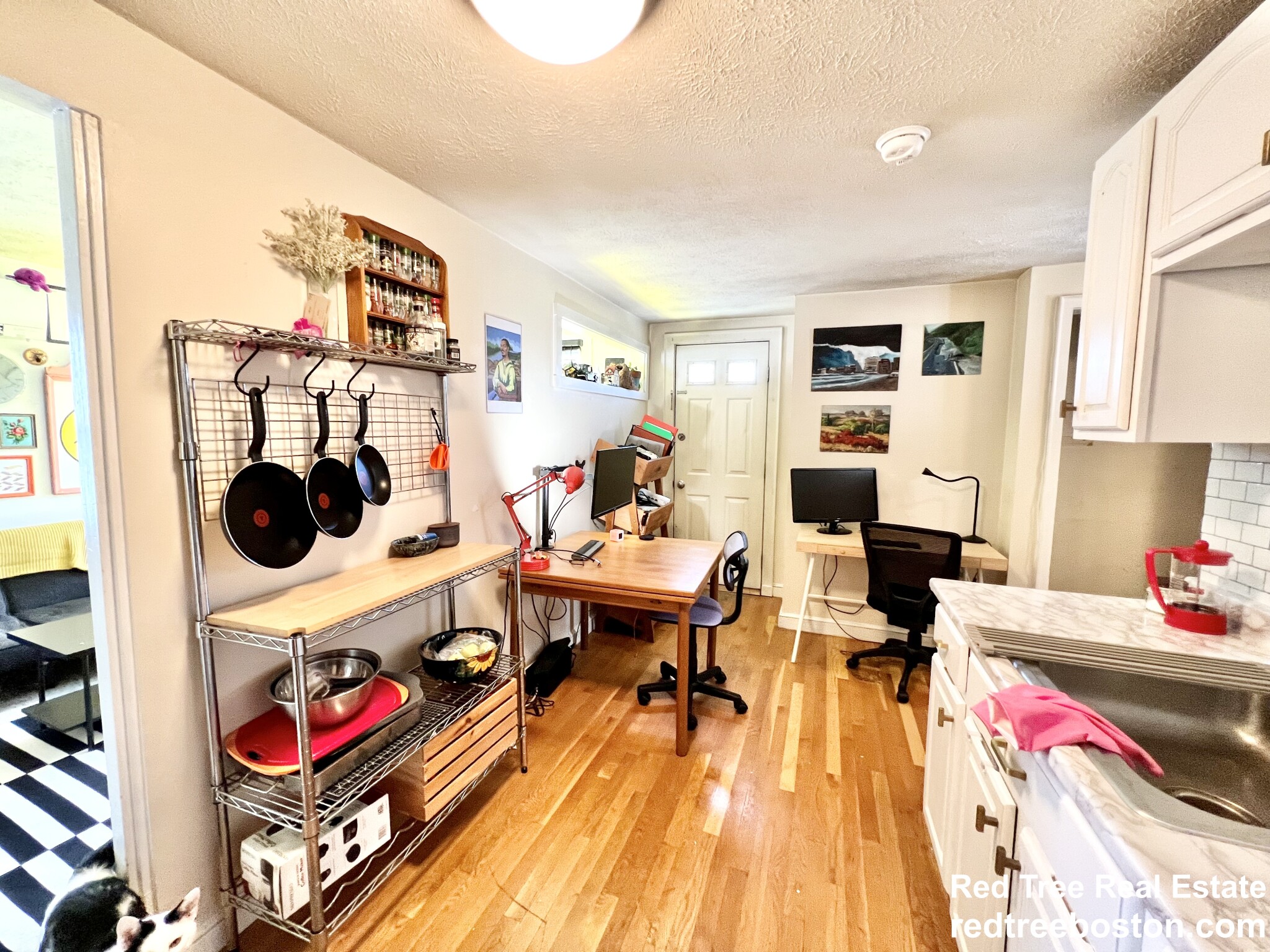 525 3rd St, South Boston