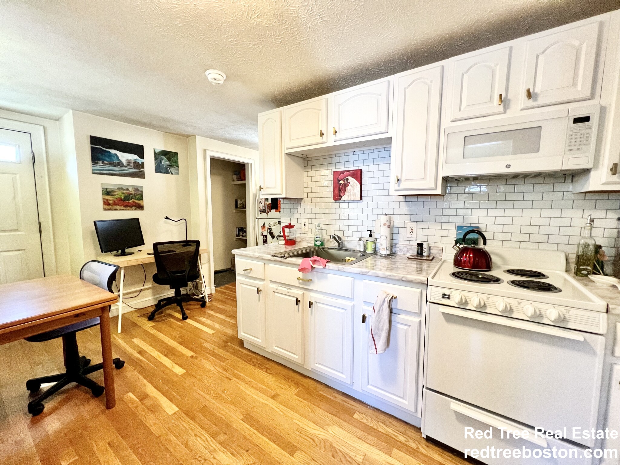 525 3rd St, South Boston