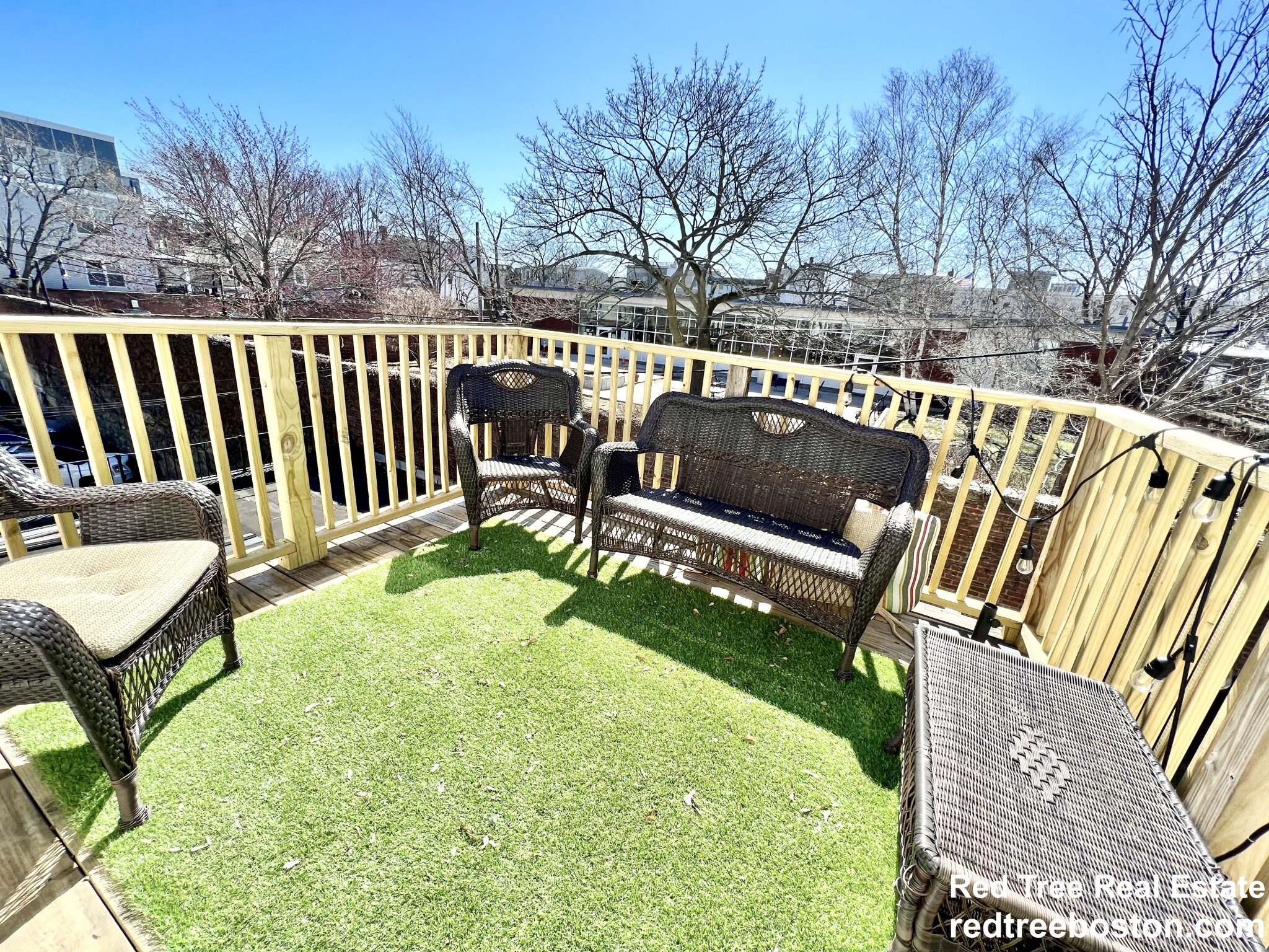 525 3rd St, South Boston