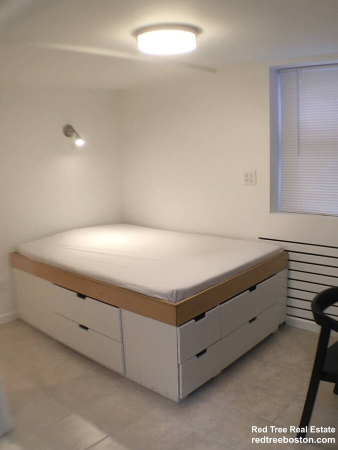 8-10 Fulkerson St, East Cambridge