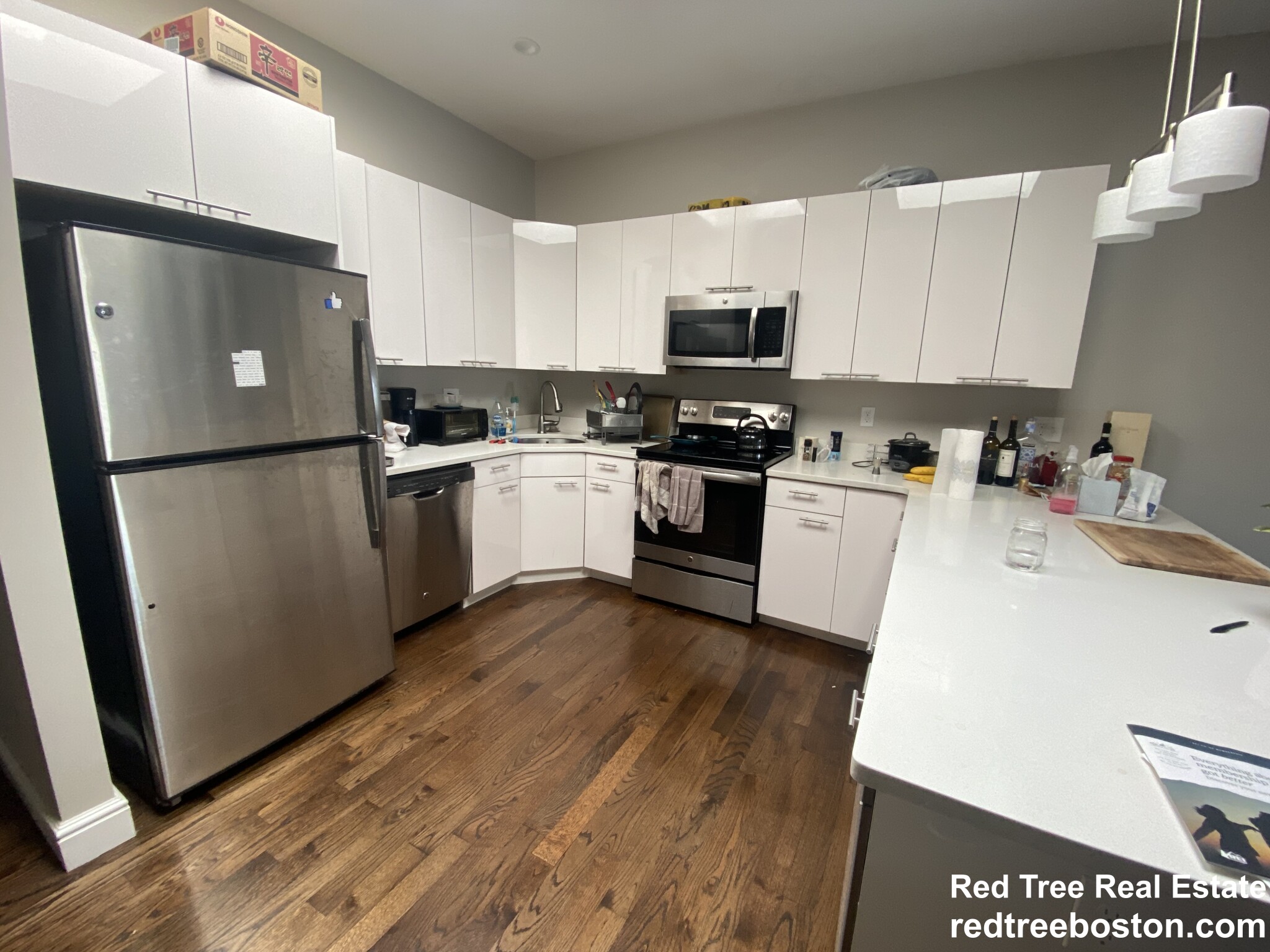 47 Bay State Rd, Fenway