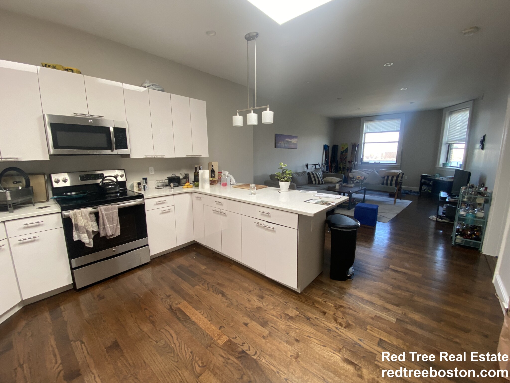 47 Bay State Rd, Fenway