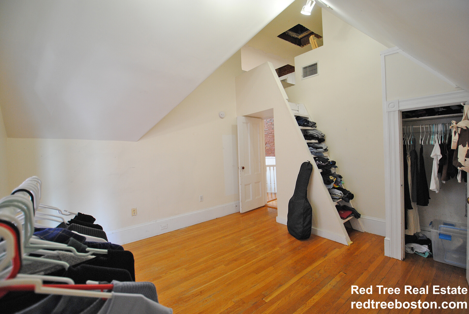 1678 Beacon St, Brookline