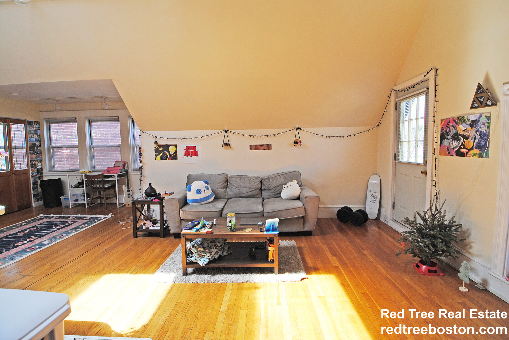 1678 Beacon St, Brookline