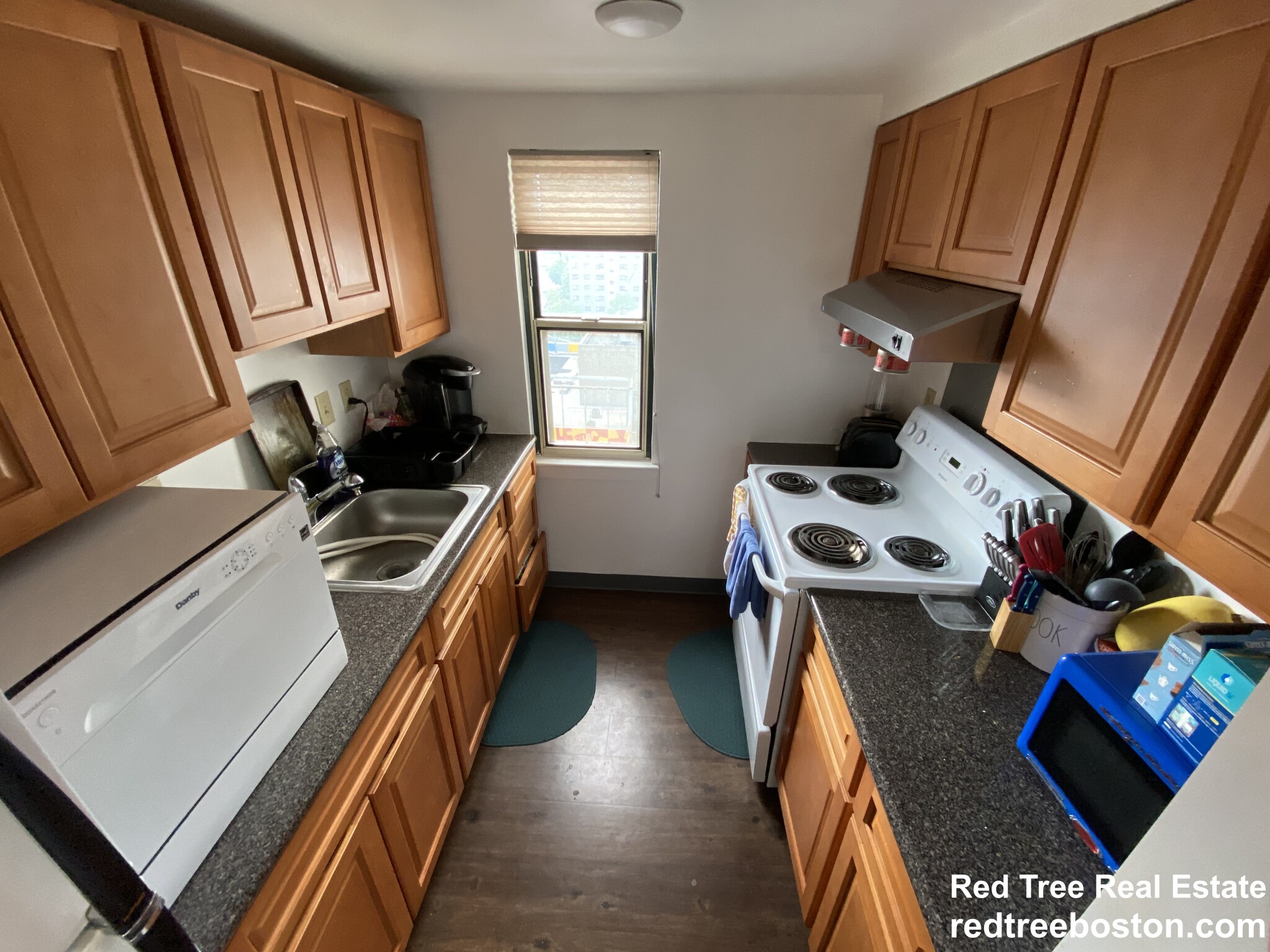 888 Washington St, Chinatown