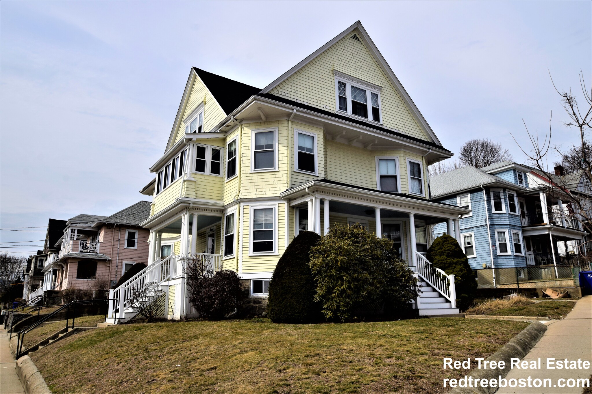 32 Bigelow St, Brighton