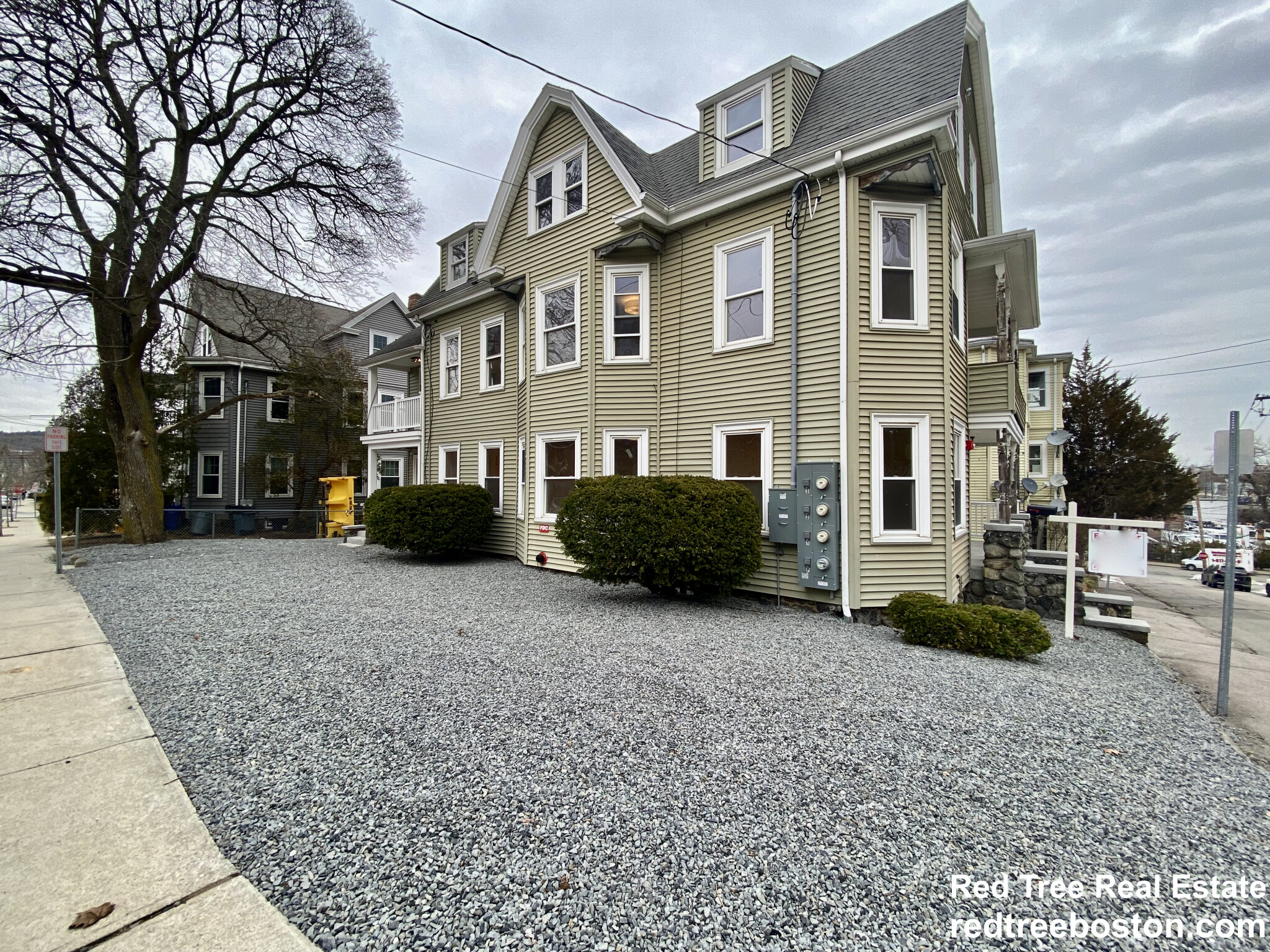 19 21 Bellevue St, Waltham