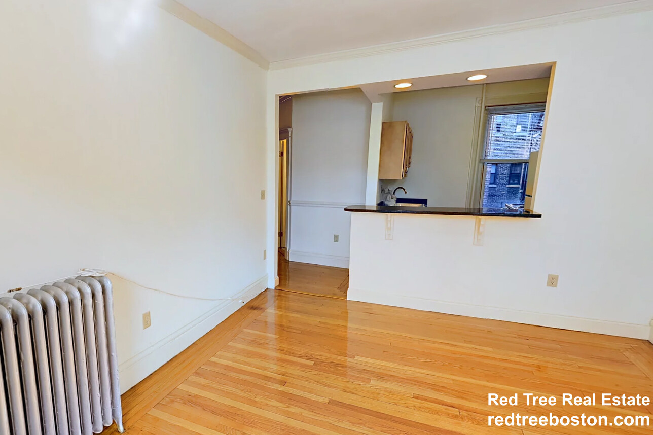 15 Queensberry St, Fenway