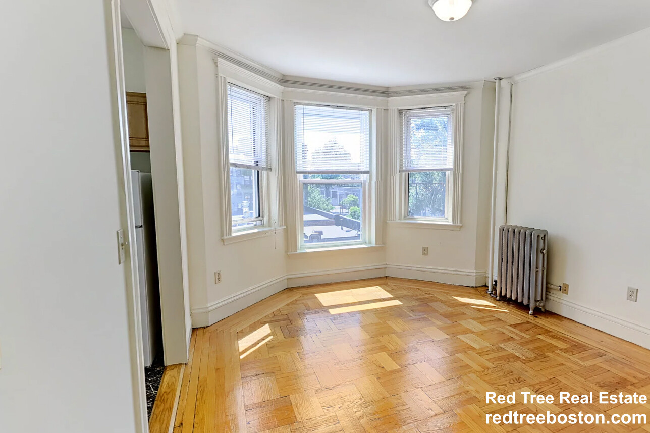 40 Queensberry St, Fenway