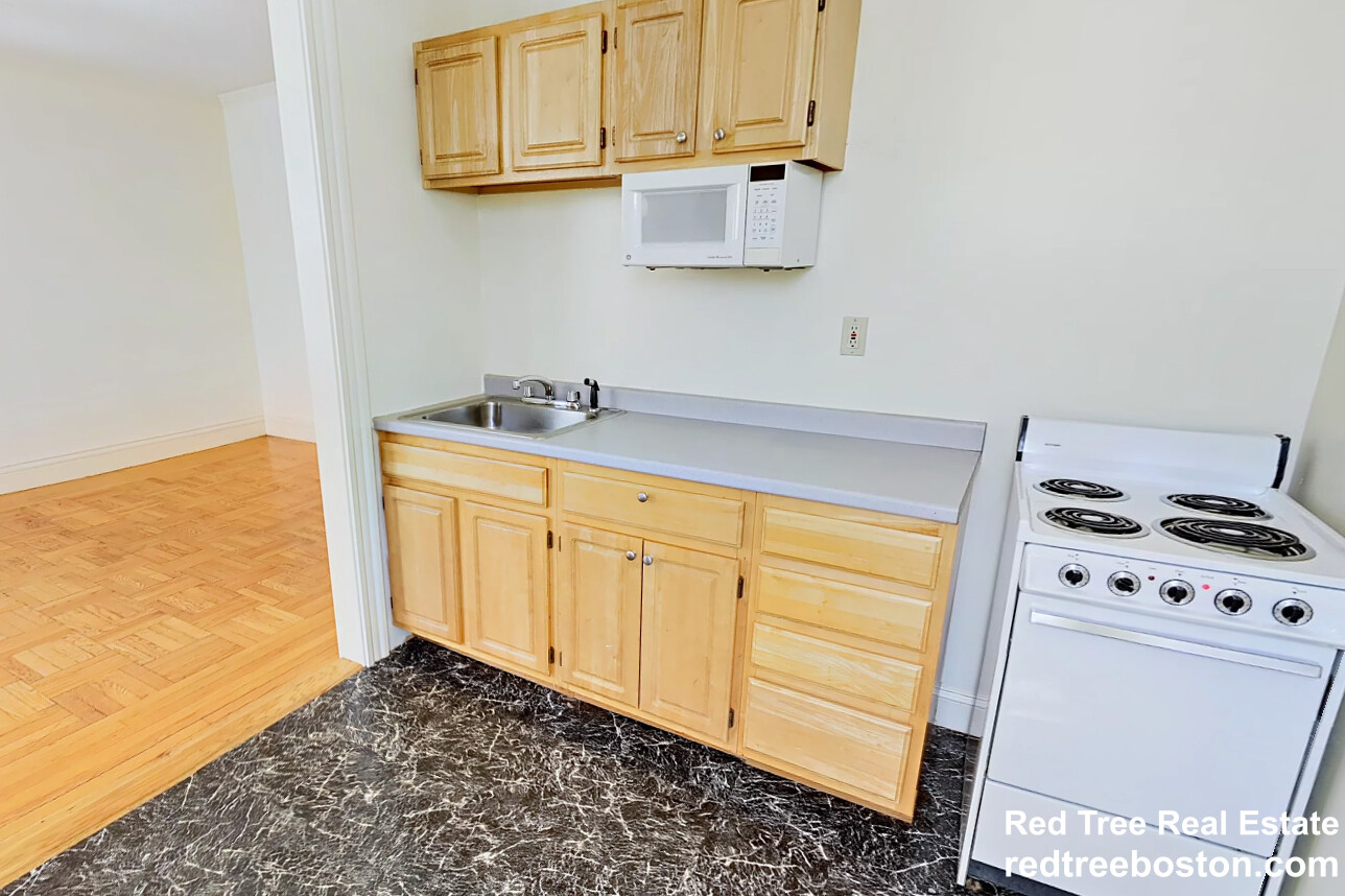 40 Queensberry St, Fenway