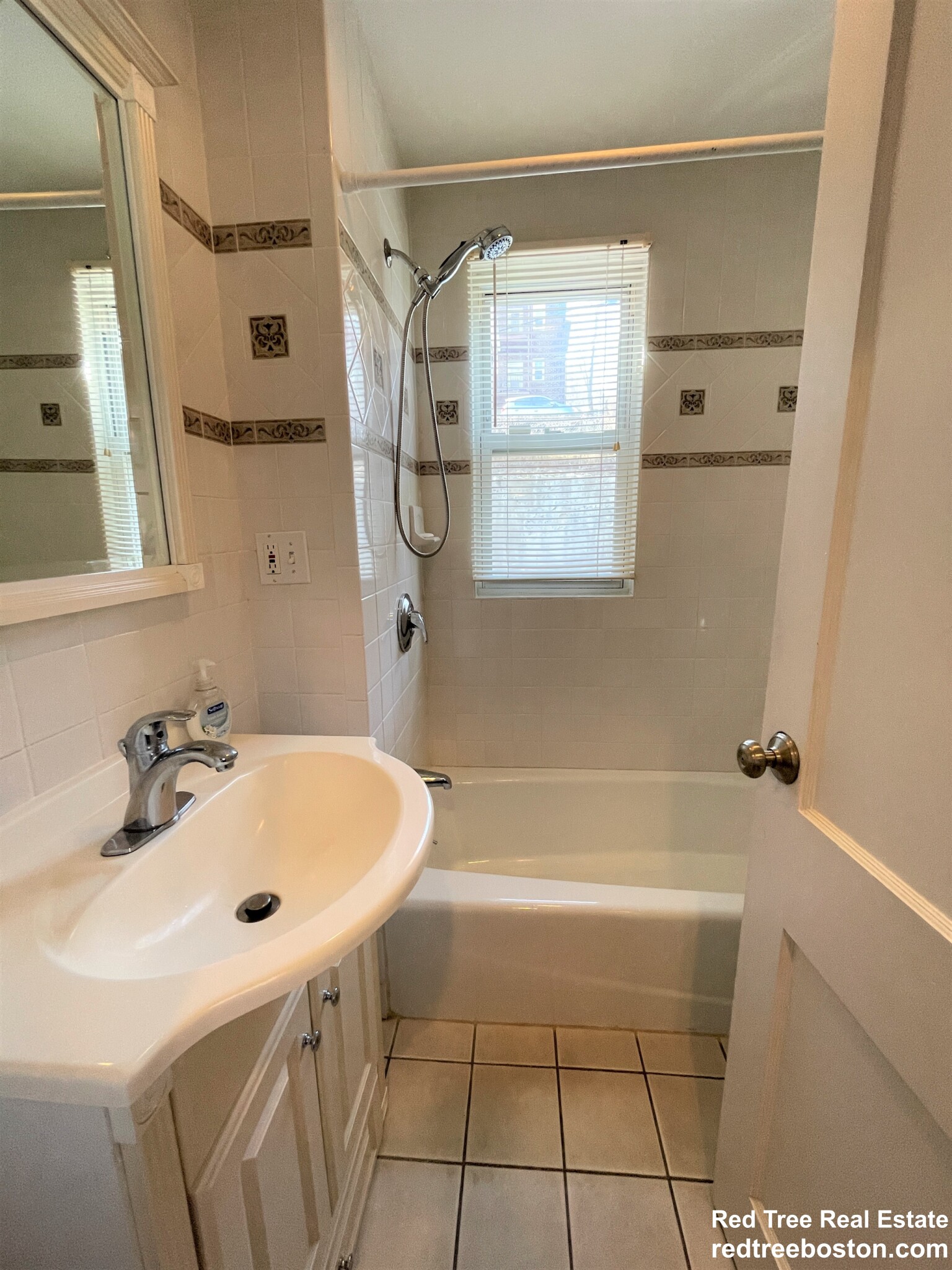 136 Columbia Rd, Coolidge Corner