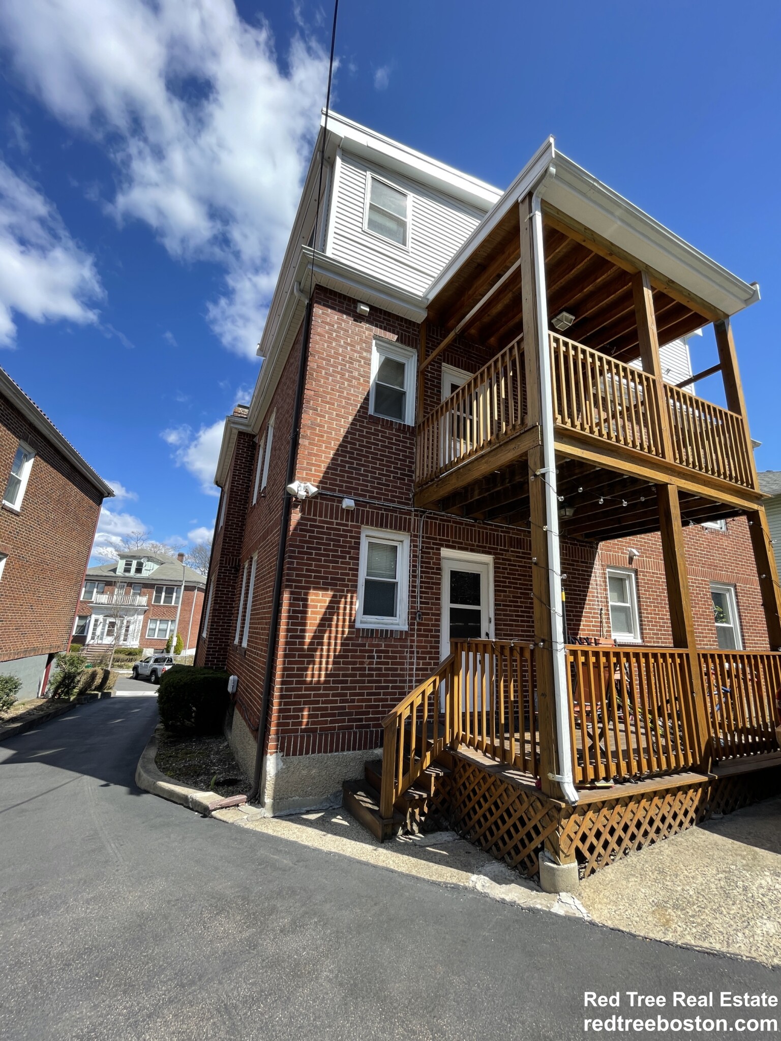 136 Columbia Rd, Coolidge Corner