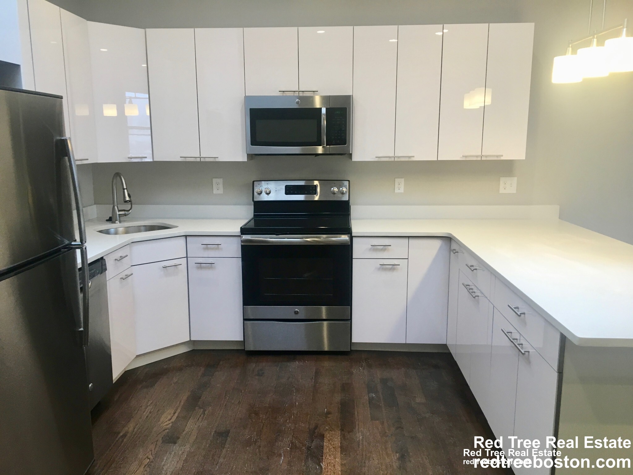 47 Bay State Rd, Fenway