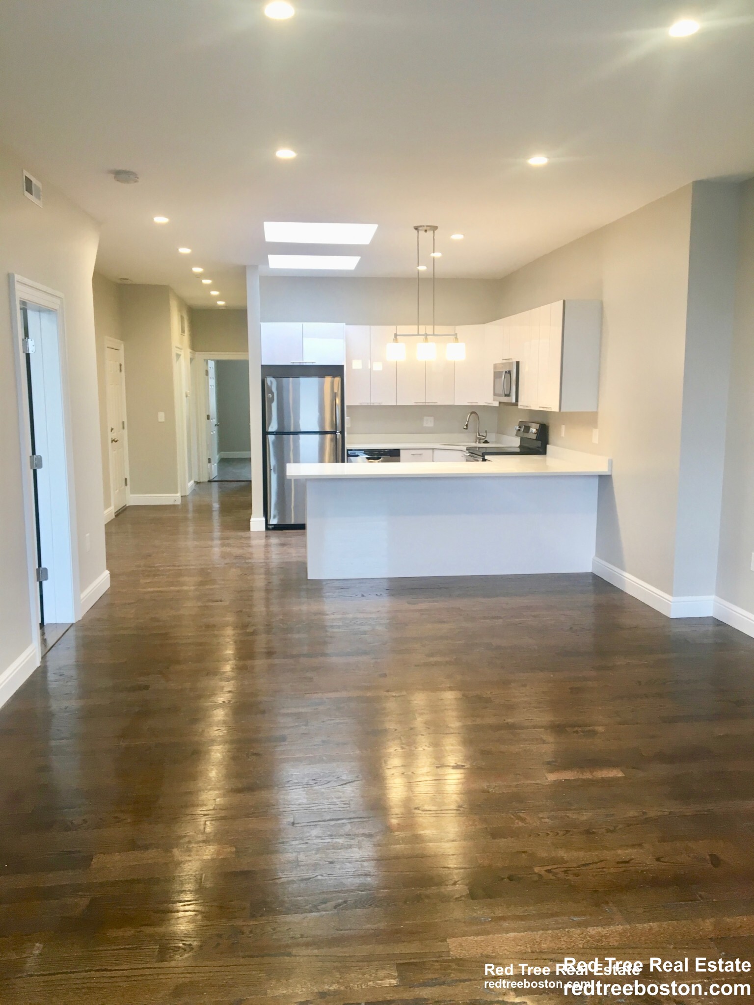 47 Bay State Rd, Fenway