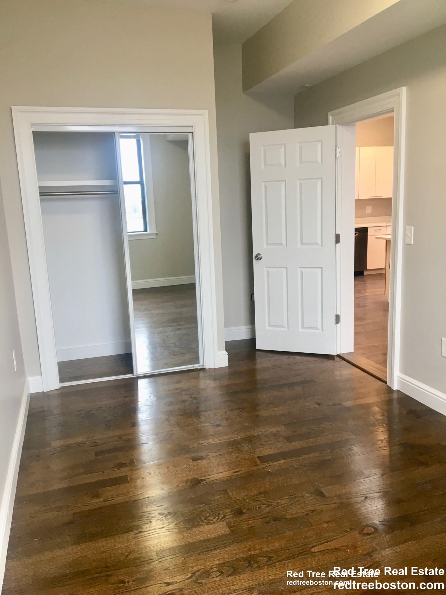 47 Bay State Rd, Fenway