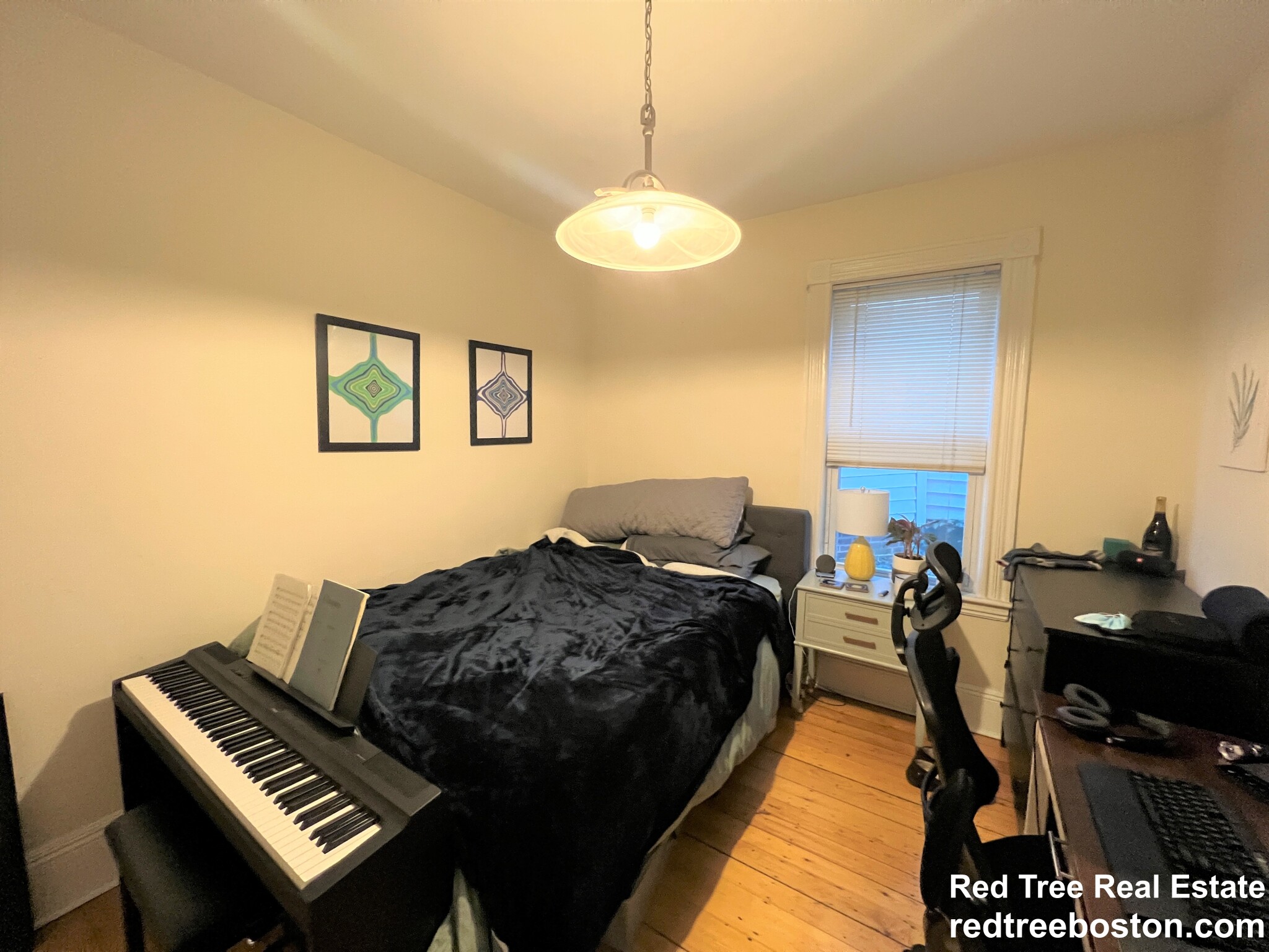 17 Sheridan St, Jamaica Plain