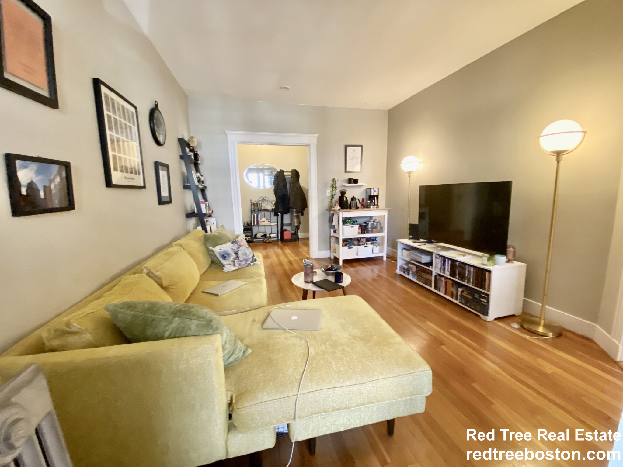 90 Bynner St, Jamaica Plain