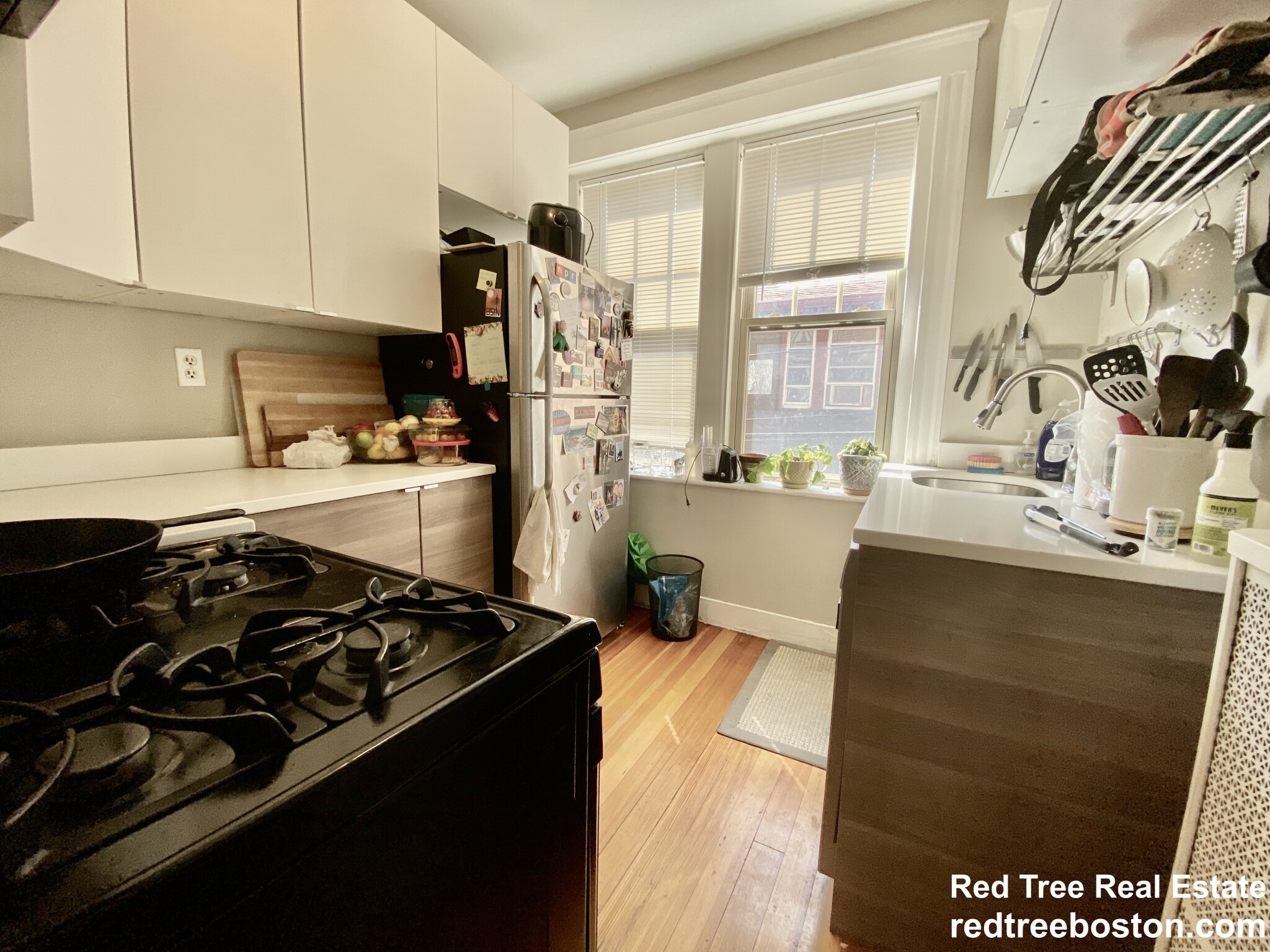 90 Bynner St, Jamaica Plain