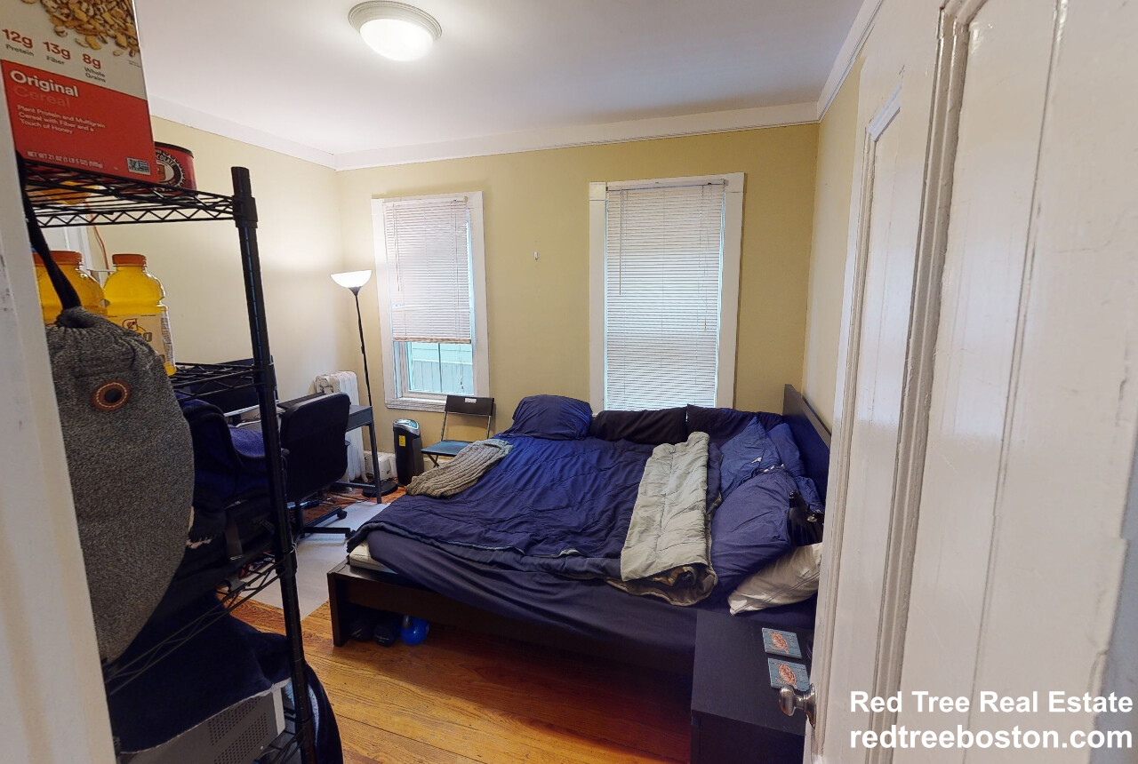 5 Durham St, Somerville