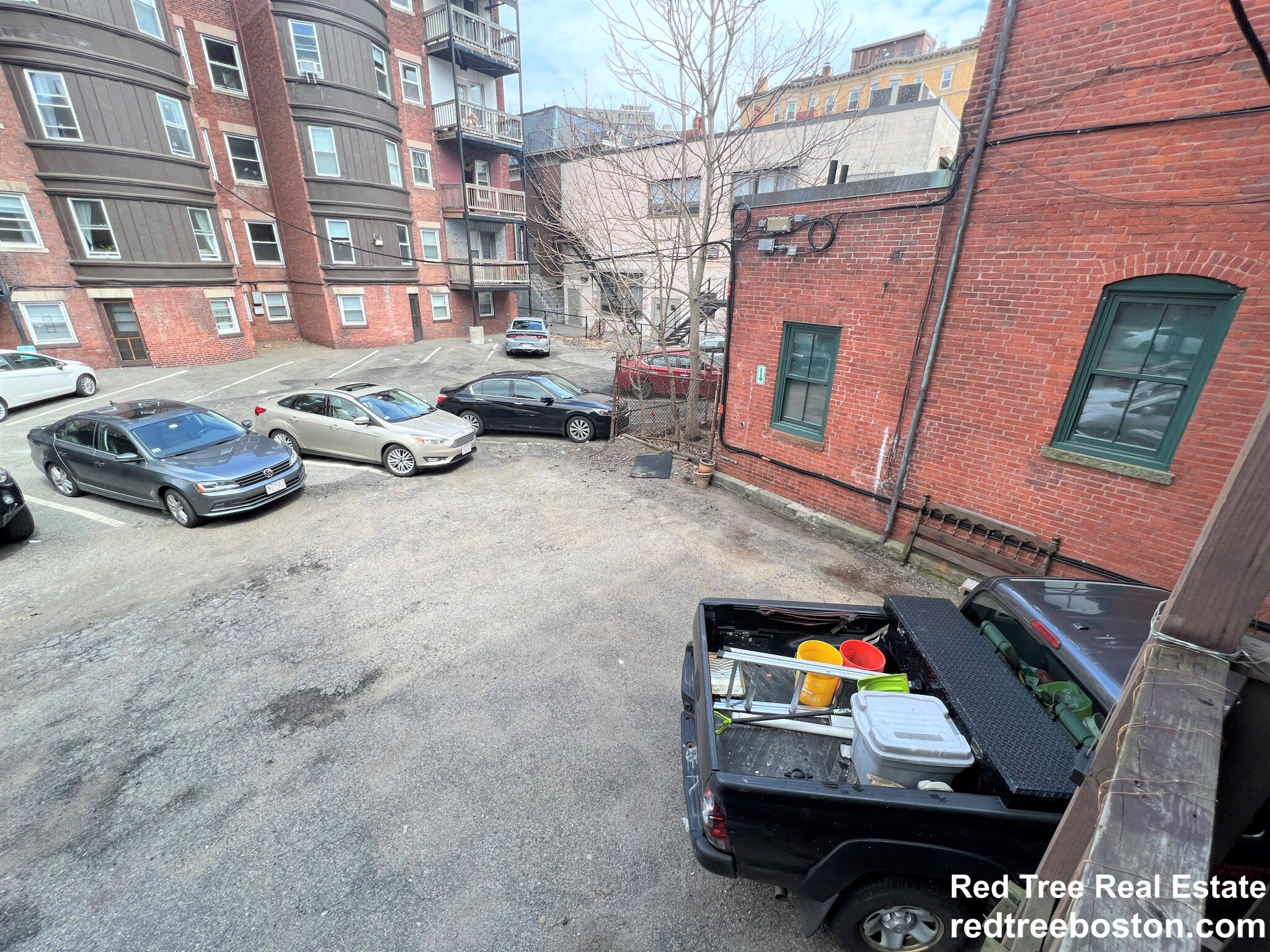 669 Washington St, Brookline