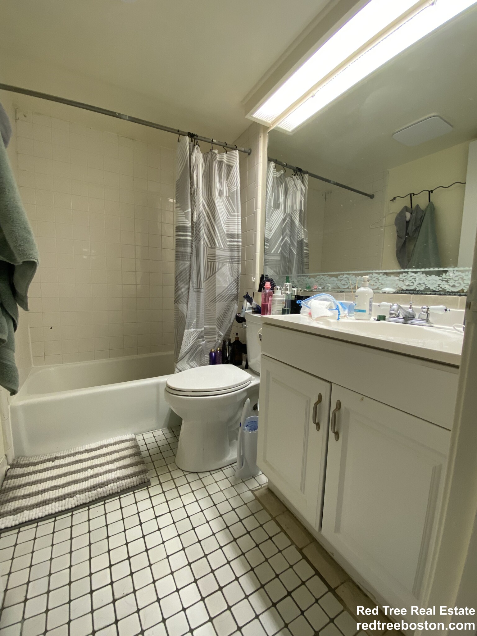 85 Brainerd Rd, Brighton