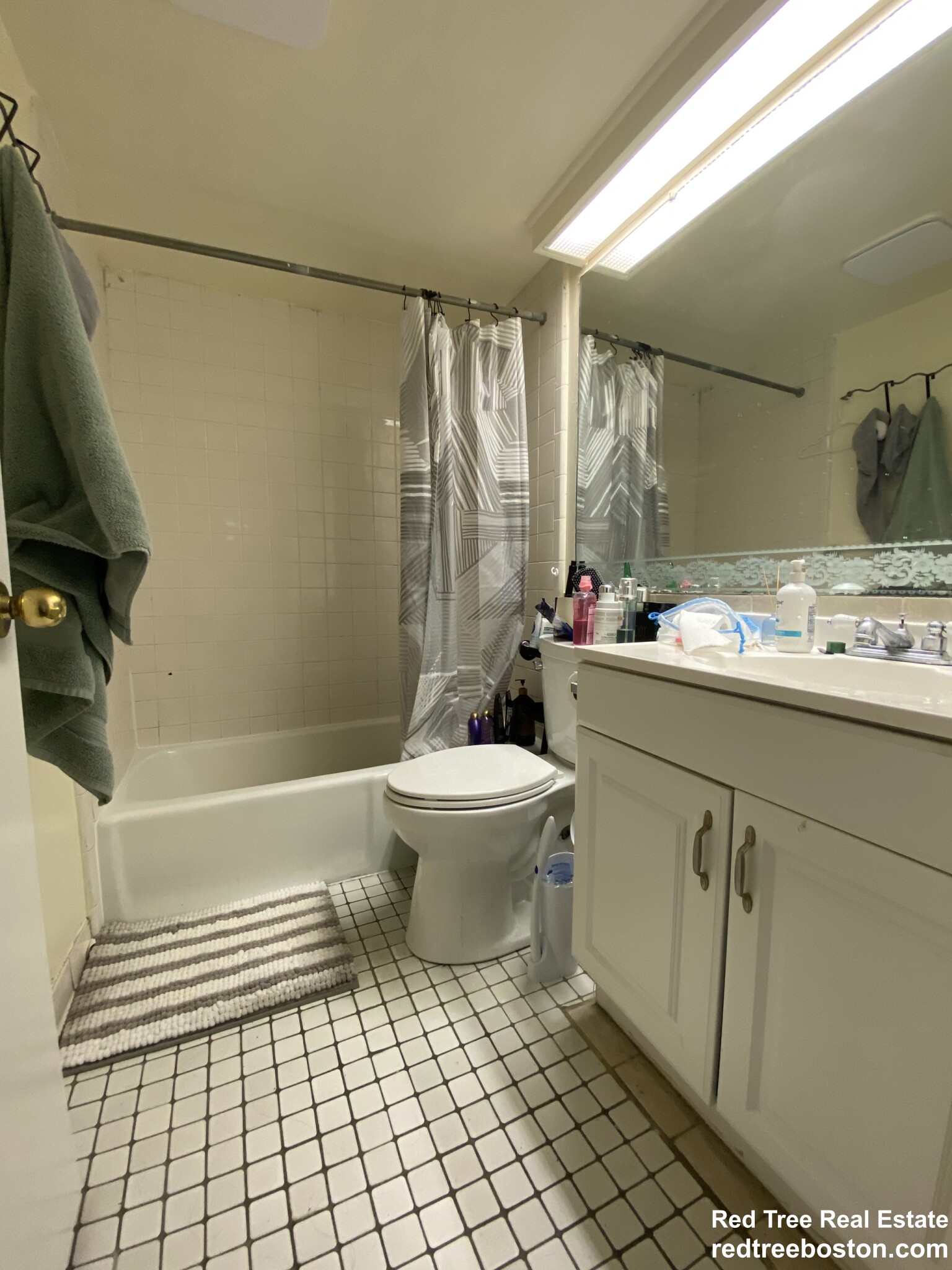 85 Brainerd Rd, Brighton