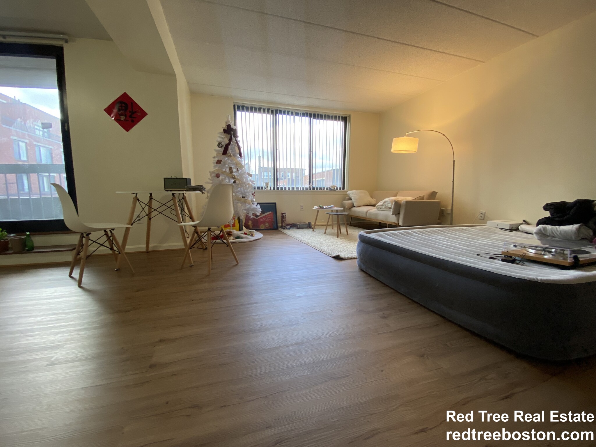 85 Brainerd Rd, Brighton