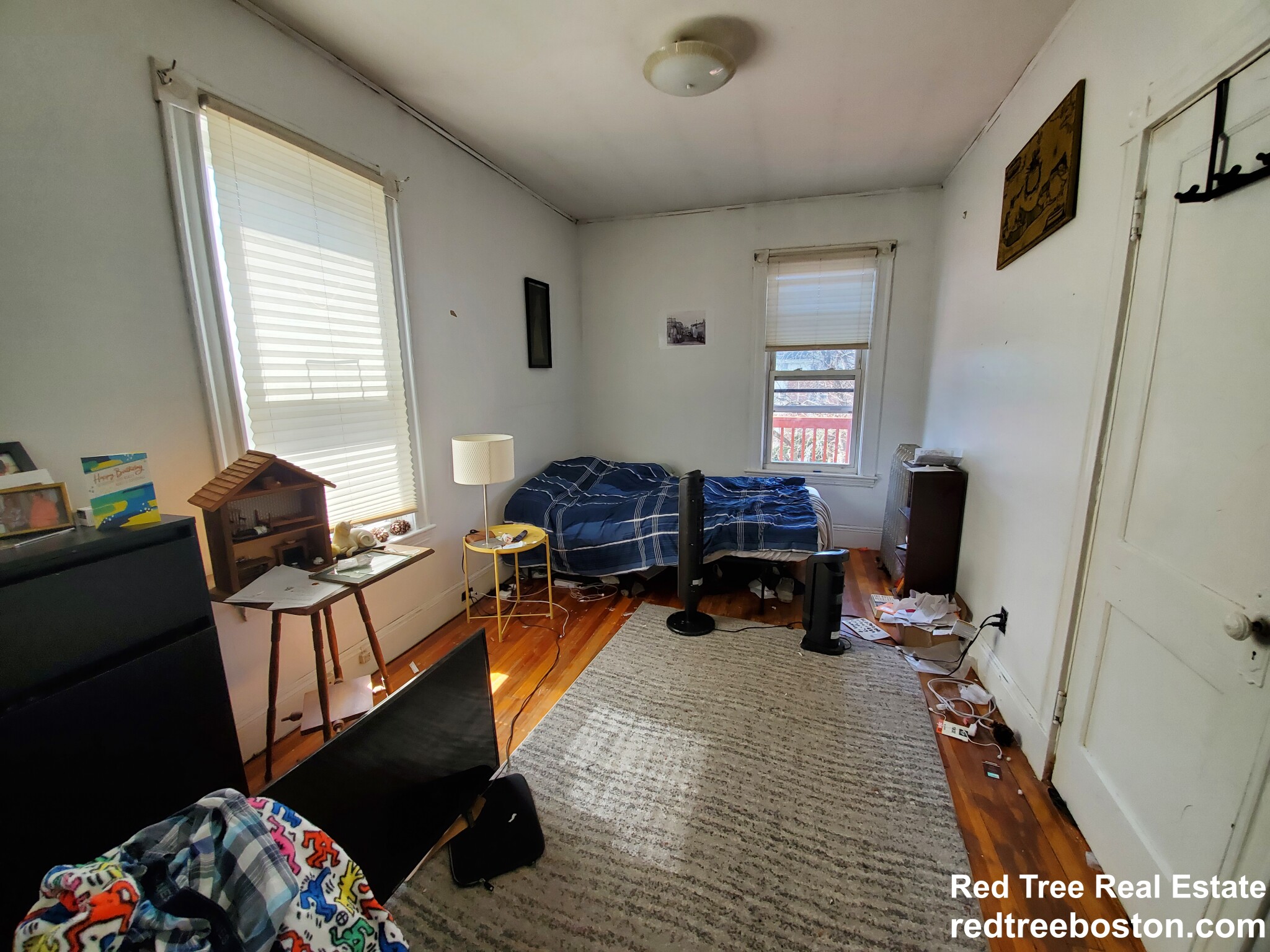 290 Summit Ave, Brighton