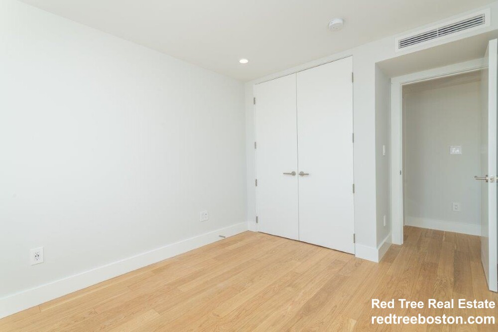 334 Harvard St, Mid Cambridge