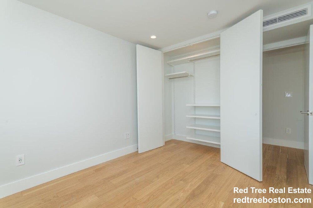 334 Harvard St, Mid Cambridge