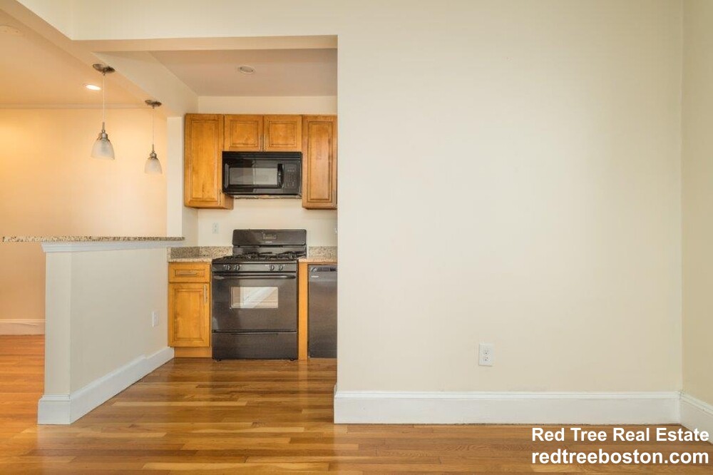 136 Highland Ave, Spring Hill