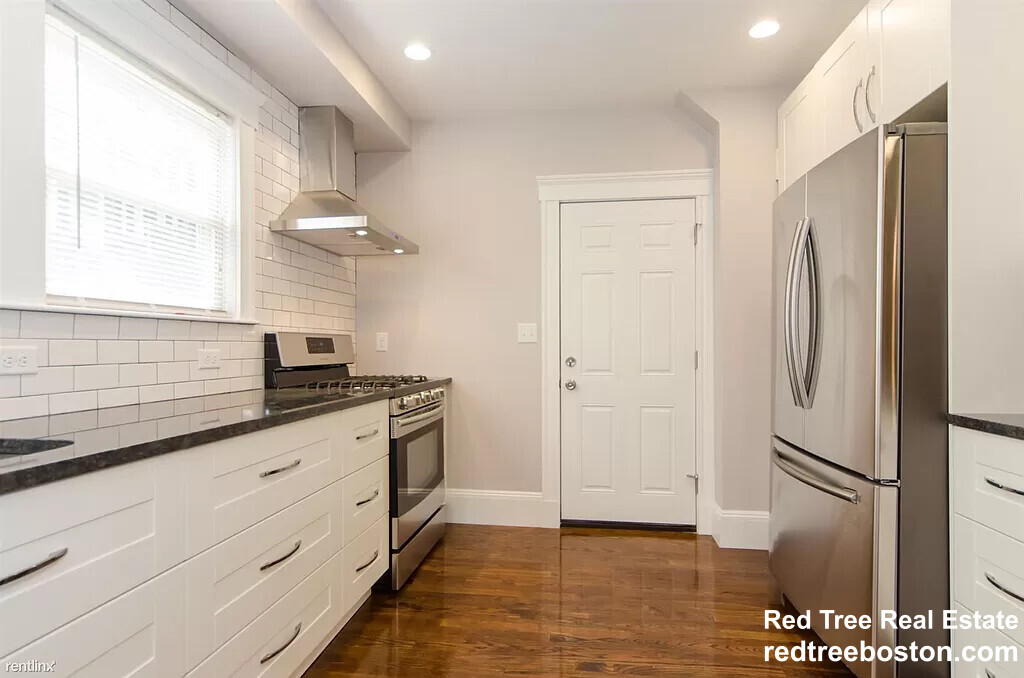 700 Belmont St, Watertown