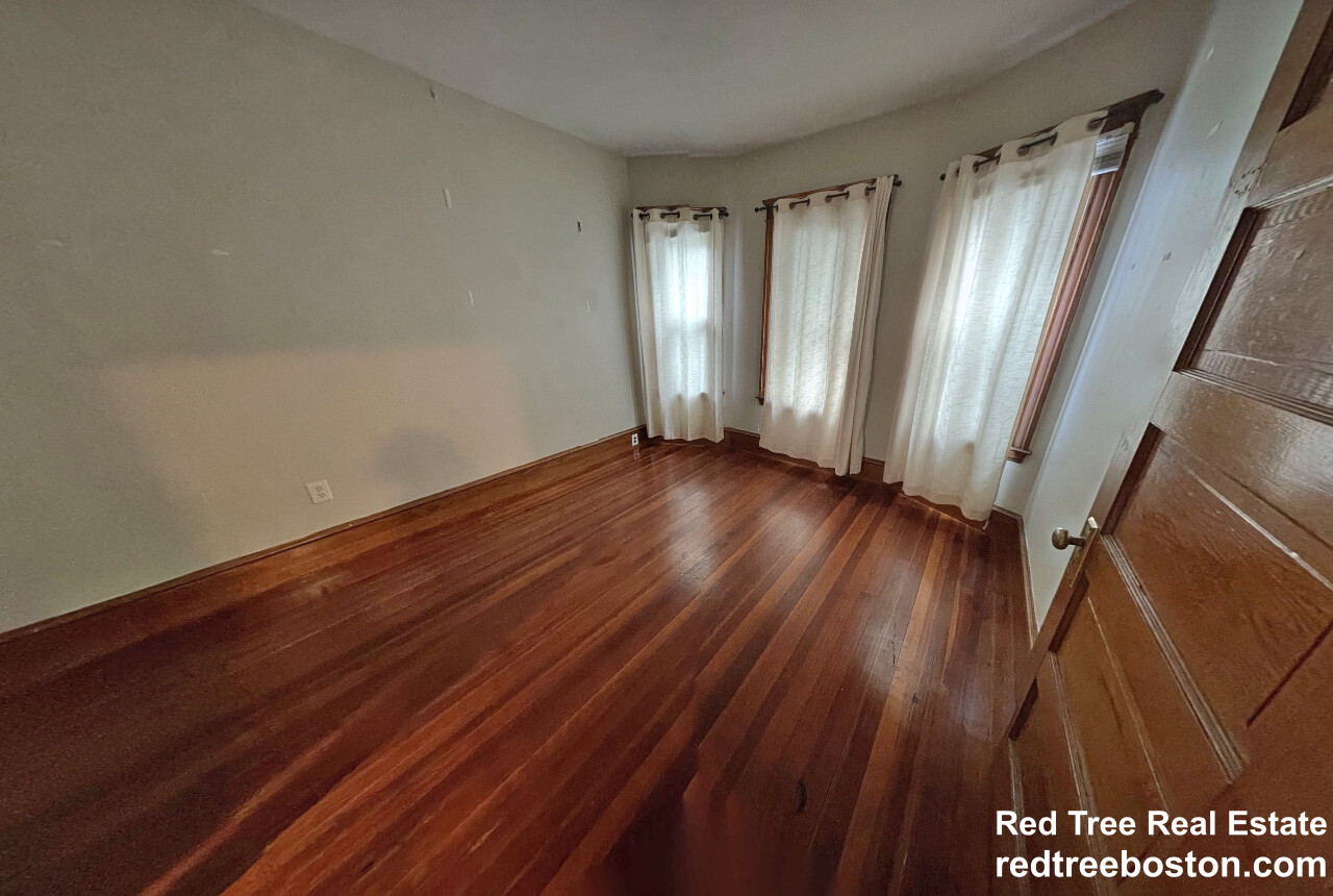 86 Bromfield Rd, Ball Square