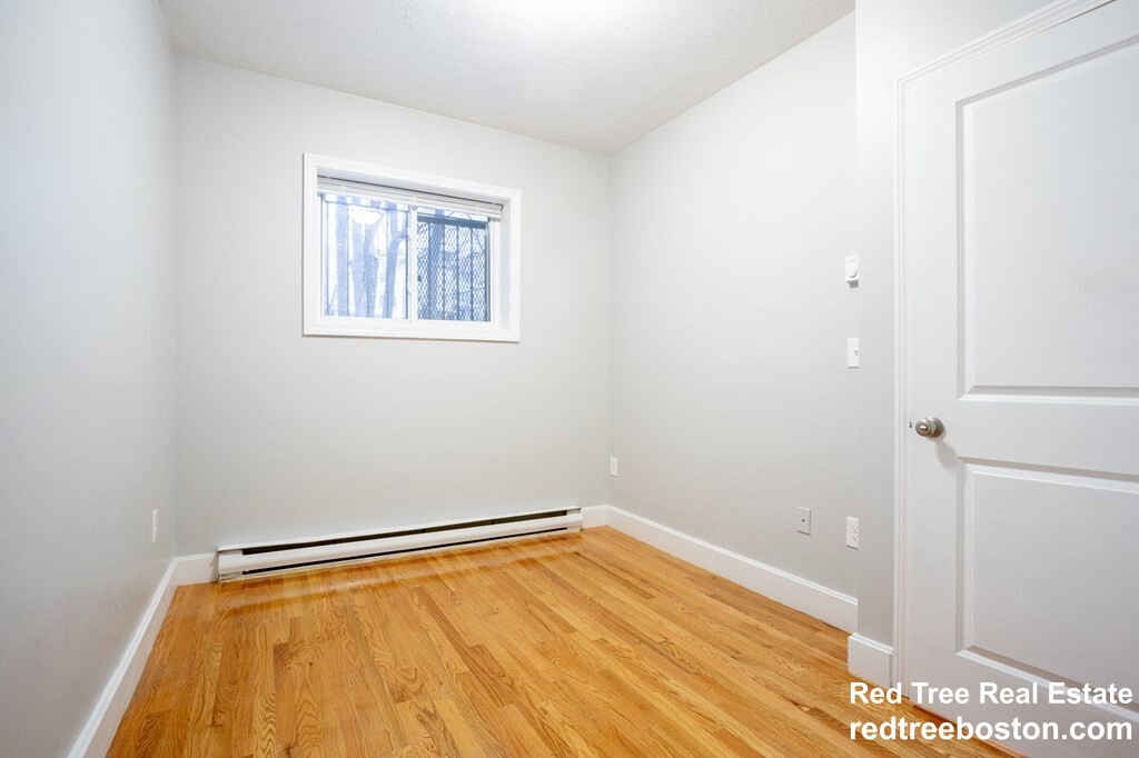 754 Huntington Ave, Mission Hill