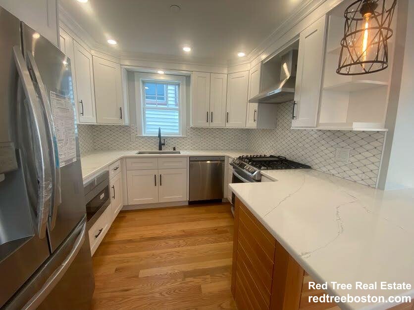 23 Brooks St, East Boston