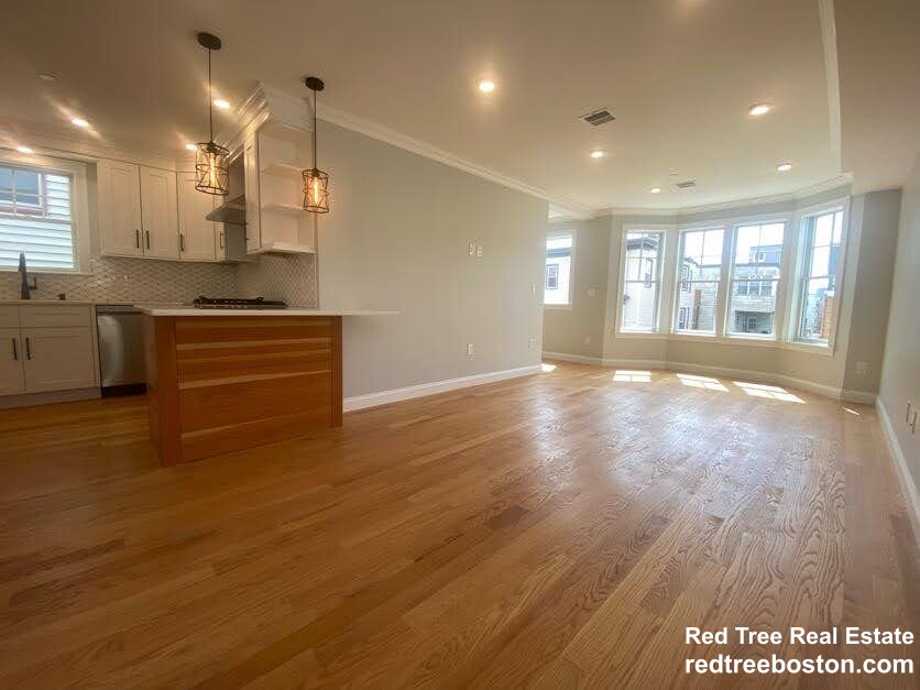 23 Brooks St, East Boston