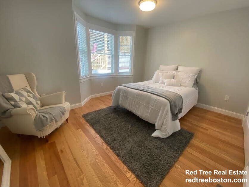 23 Brooks St, East Boston