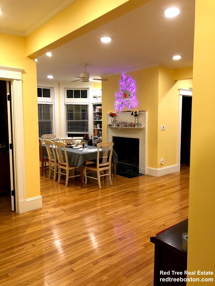 143 Longwood Ave, Longwood